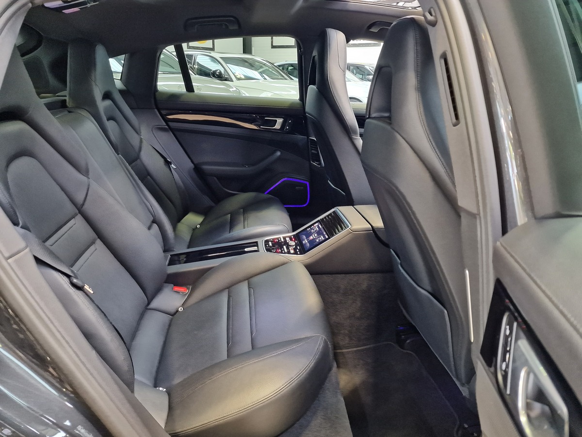 Porsche Panamera 2.9 L 462 cv FULL OPTIONS 