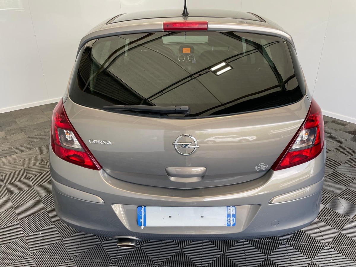 Opel Corsa 1.4  100  Color edition
