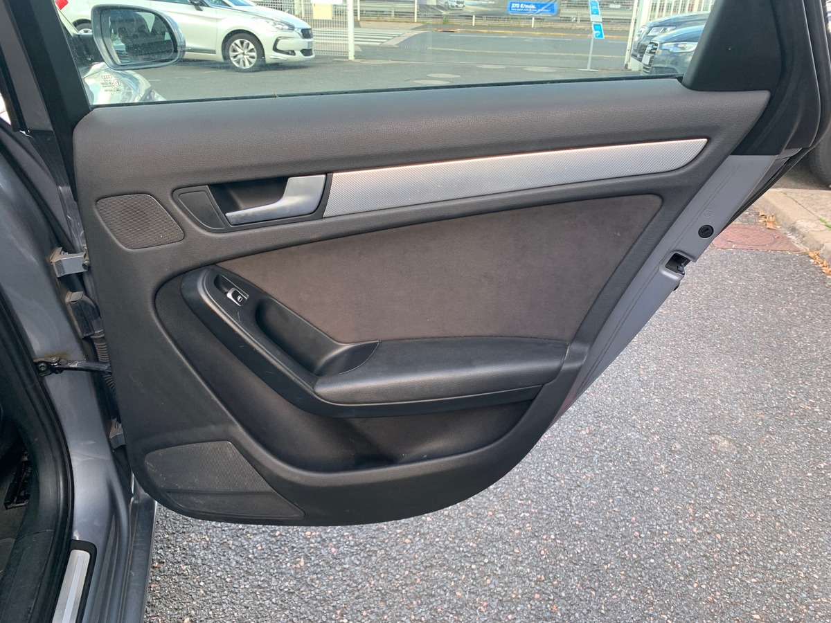 Audi A4 Avant 150 ch | Business Line | Régulateur vitesse | Bluetooth | Radar stationnement arrière