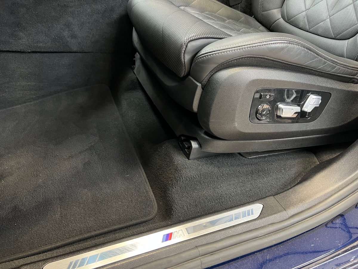 Bmw X5 (G05) XDRIVE45E 394 M SPORT BVA8 /ATTELAGE/B&W/HUD/LASER/