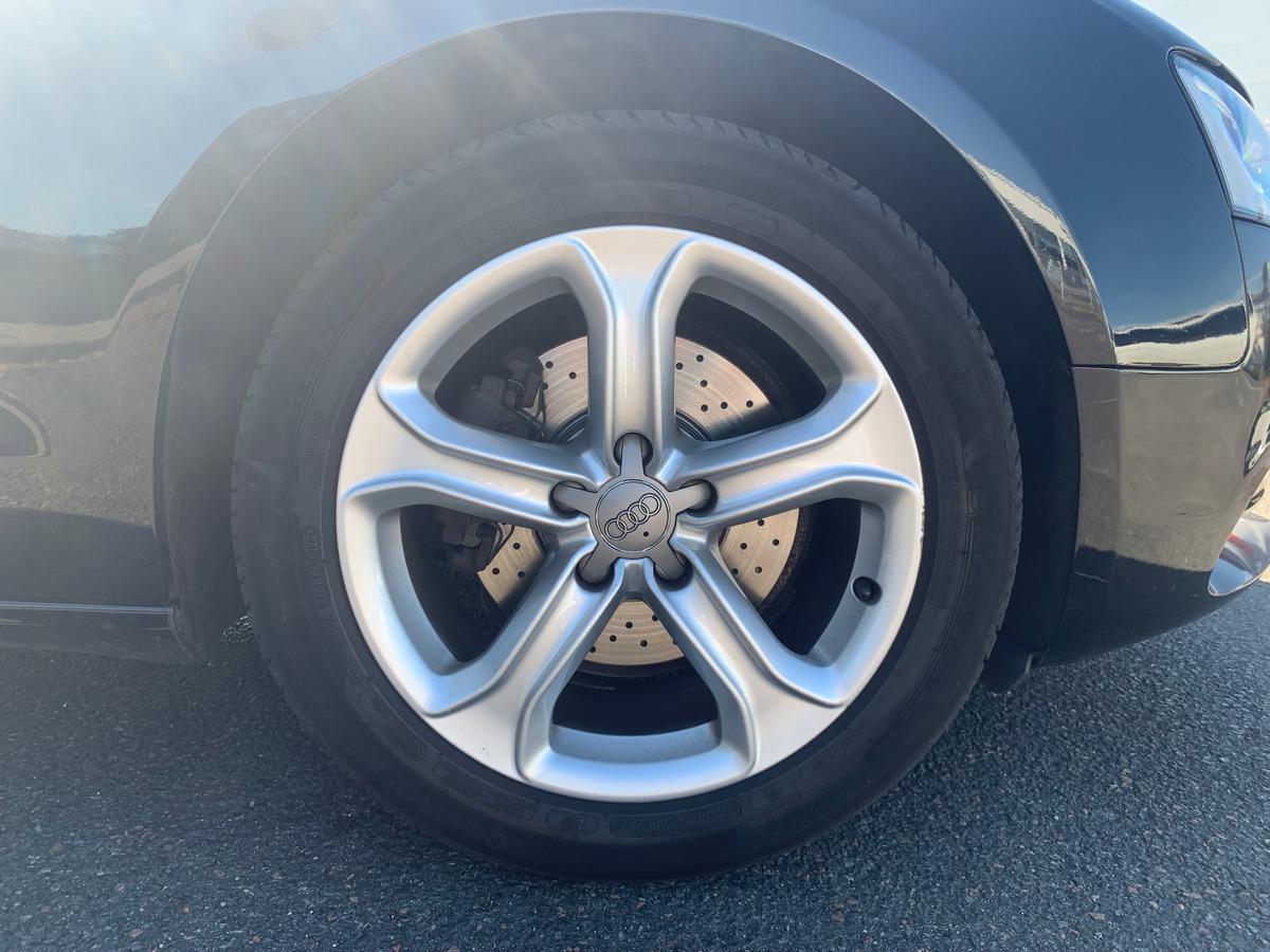 Audi A5 Sportback AMBIENTE | FACTURES D'ENTRETIENS