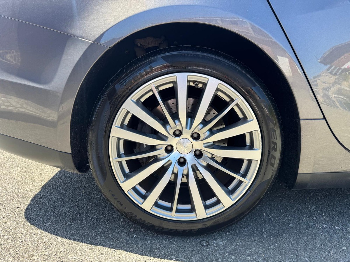 Maserati Ghibli 3.0 V6 Diesel 275 ZF8 - GARANTIE - Révisé