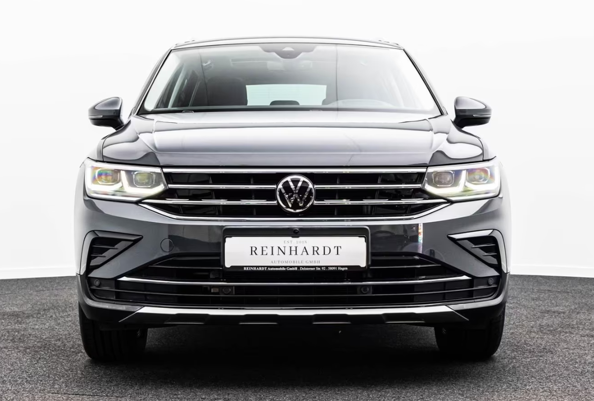 Volkswagen Tiguan II 1.4 eHybrid 245ch Elegance DSG6 Toit ouvrant Attelage