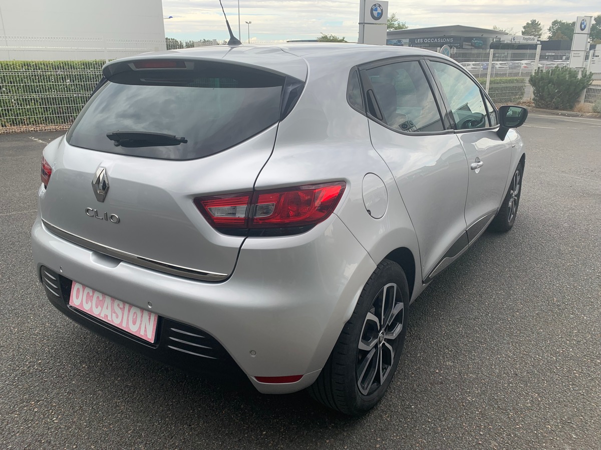 RENAULT Clio IV 90 ch | Limited | Régulateur vitesse | Climatisation | Radar stationnement arriére