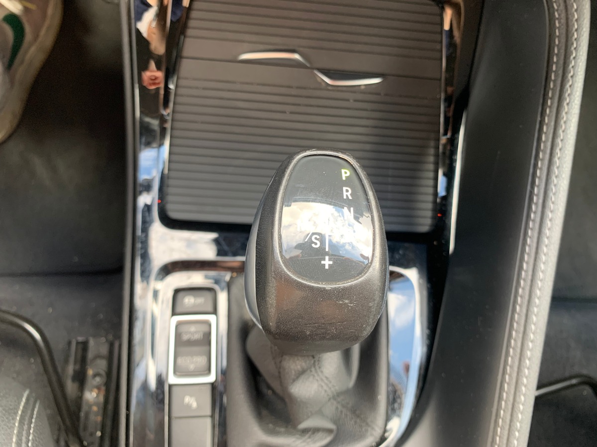 Bmw X1 190 chevaux | xLine xDrive | Caméra recul | Régulateur de vitesse | GPS | Attelage amovible