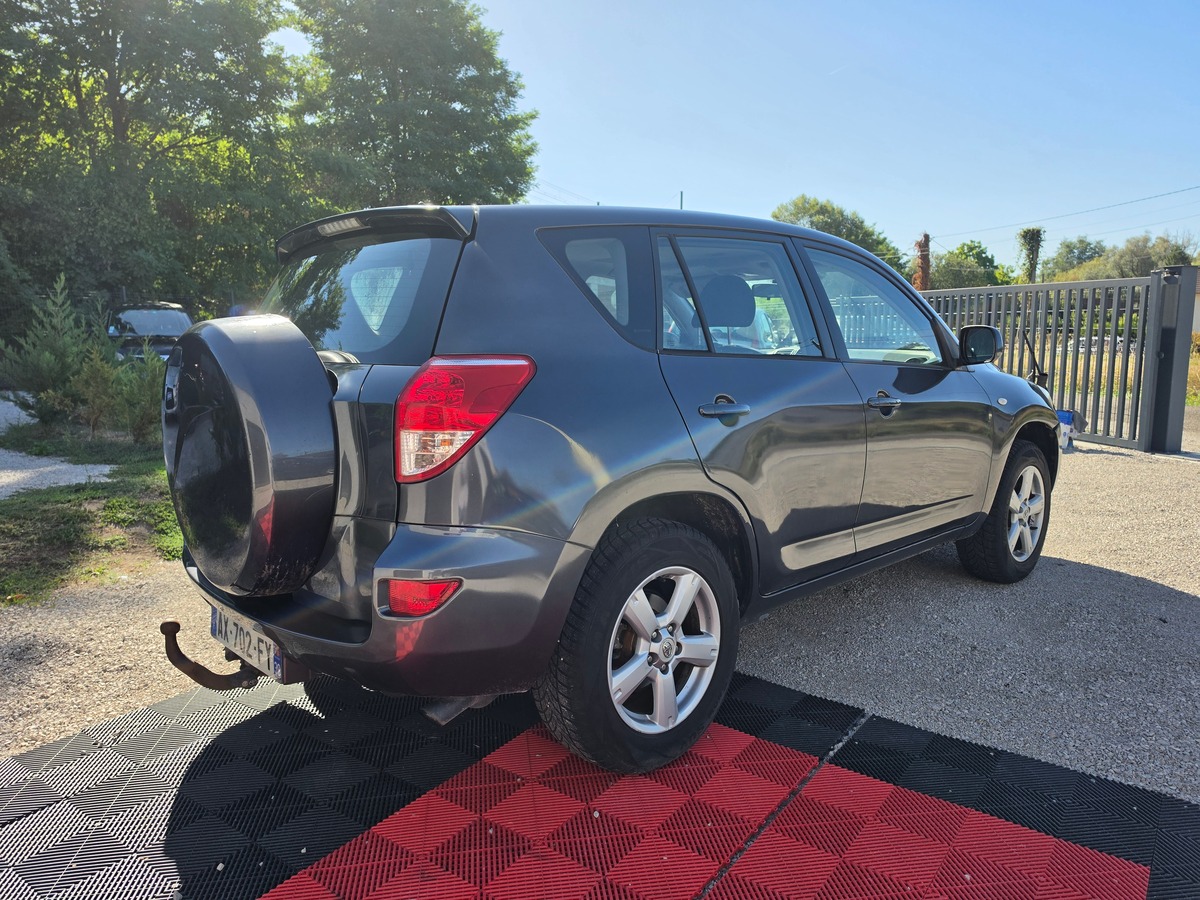 Toyota RAV4 136 D-4D - Garantie 12 Mois -
