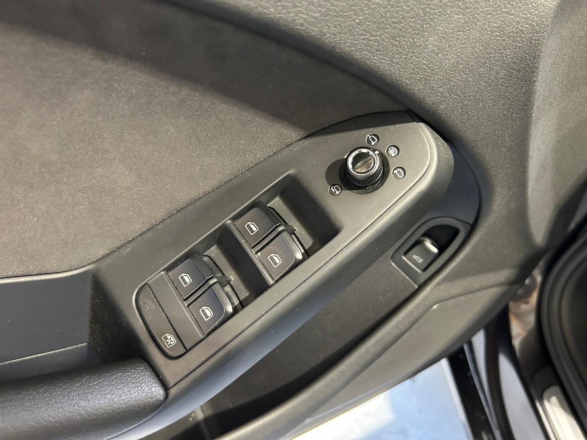 Audi A4 1.8 TFSi Multitronic 160 cv Boîte auto - SUIVI D'ENTRETIEN - GARANTIE