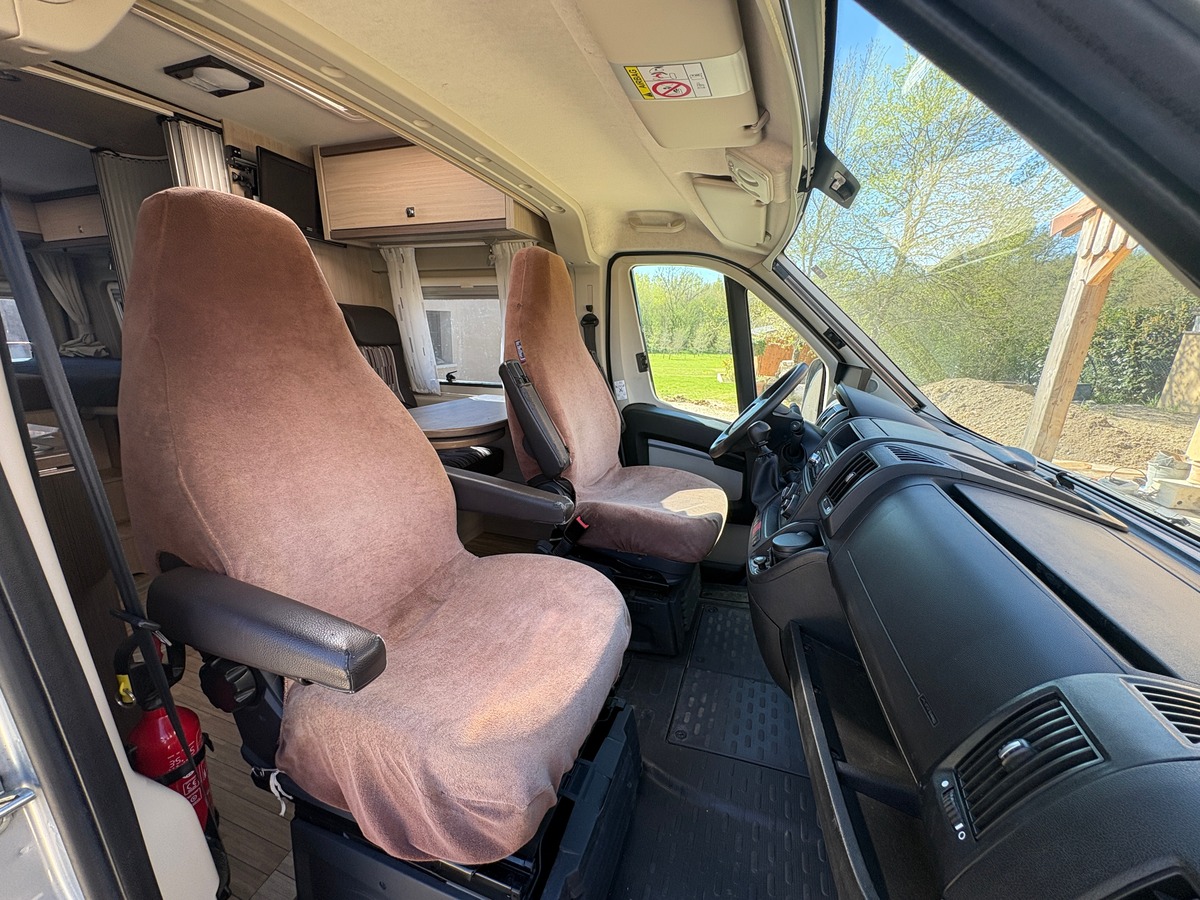 Citroën POSSL JUMPER L3H2 2.2HDI 130CH CONFORT