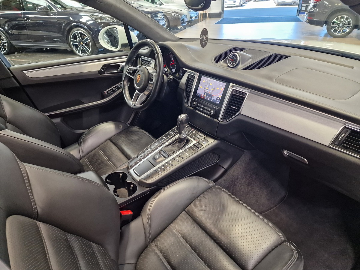 Porsche MACAN TURBO 400cv TOIT OUVRANT/ BOSE/ PDLS+ j