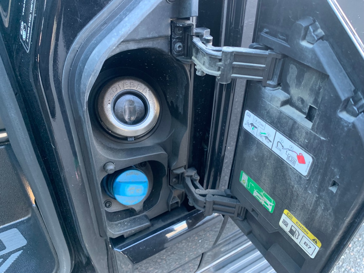 Ford TRANSIT CUSTOM 170 ch | 5 Places | TVA Récupérable