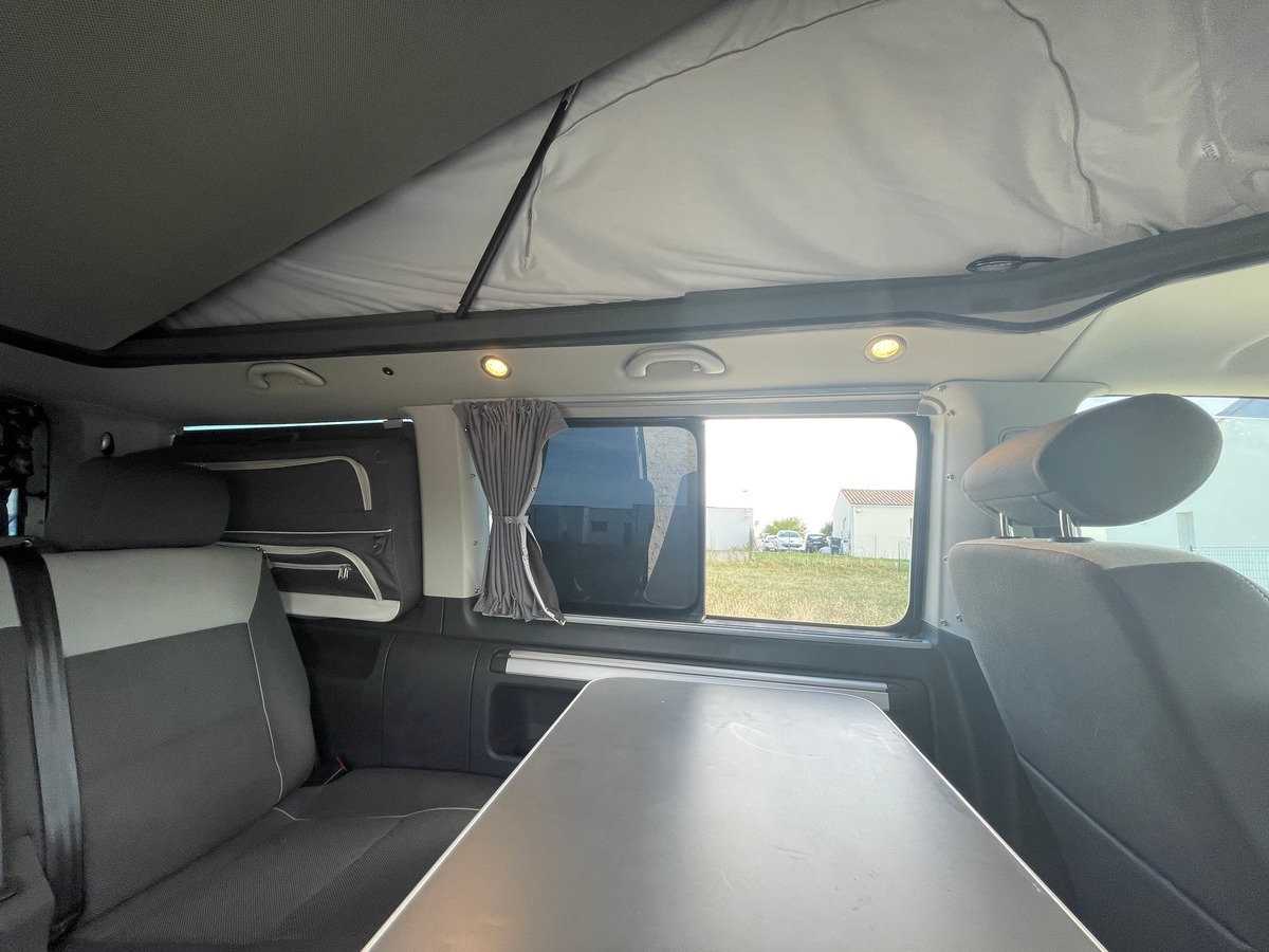 Volkswagen Multivan Multivan STARLINE 2.0 TDI 140 Court 7 places avec équipement caravaning