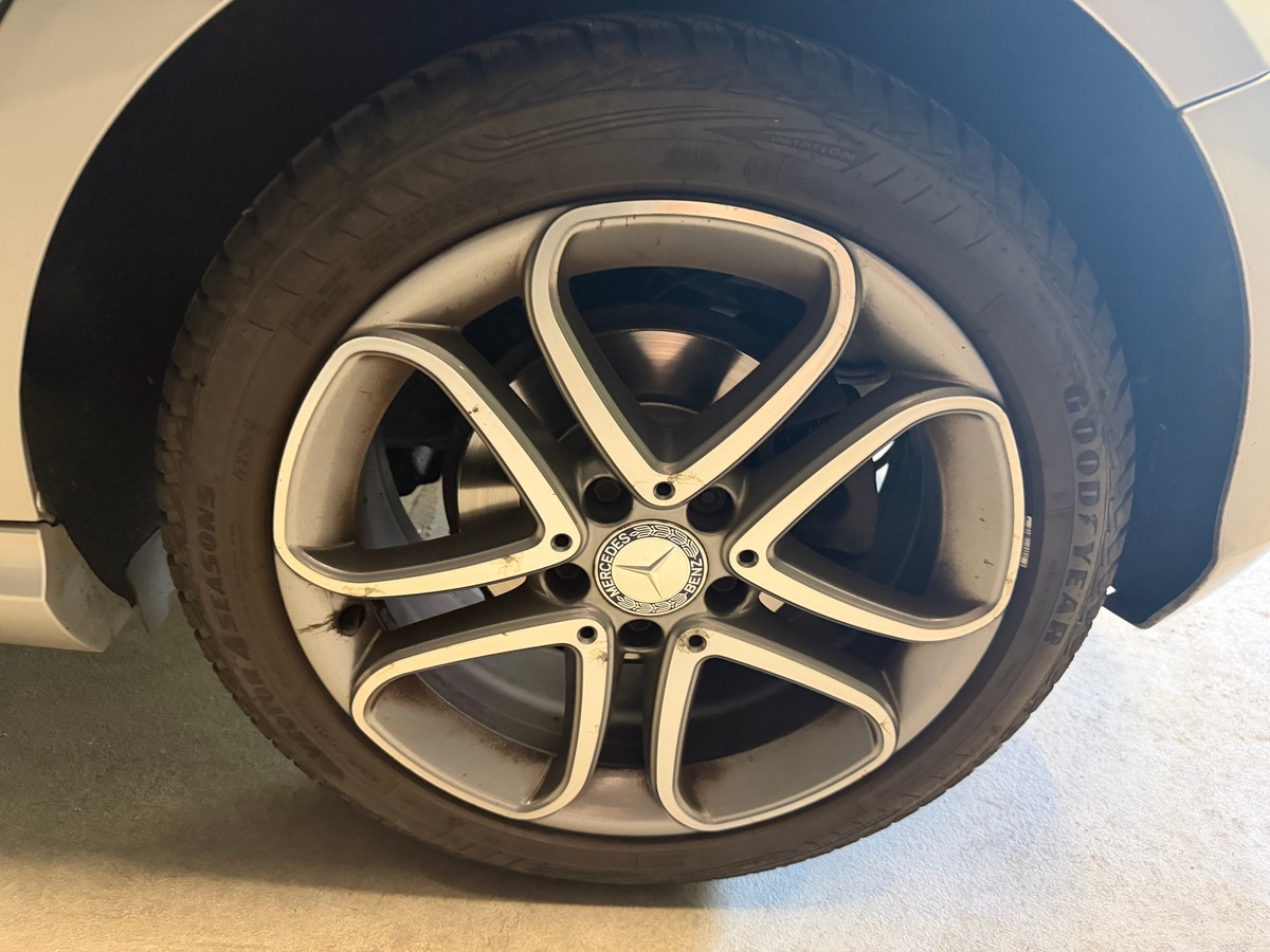 Mercedes Benz Classe A 180 cdi Sensation / Toit Panoramique Ouvrant