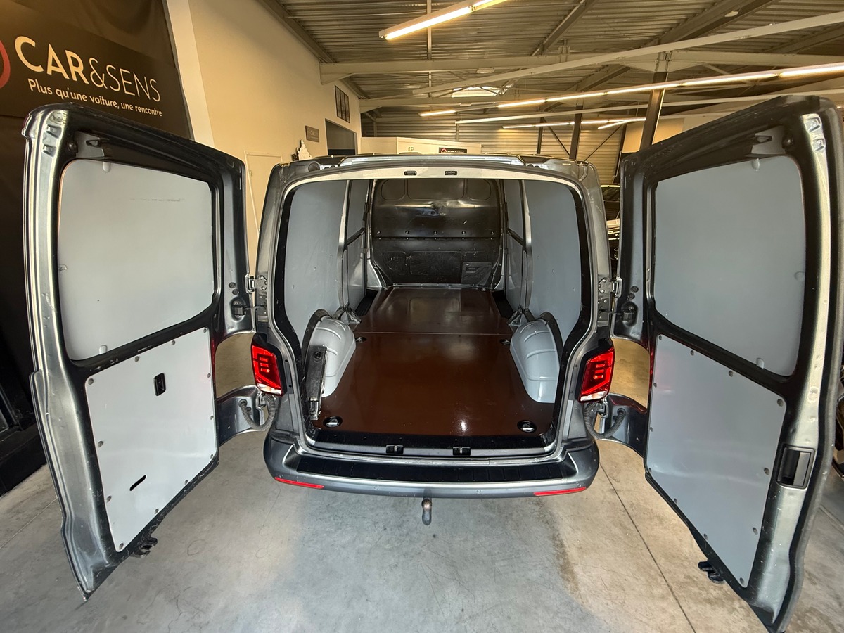 Volkswagen Transporter 2.0 TDI 204 Ch 4MOTION DSG7 / ATTELAGE / CARPLAY / CAMERA
