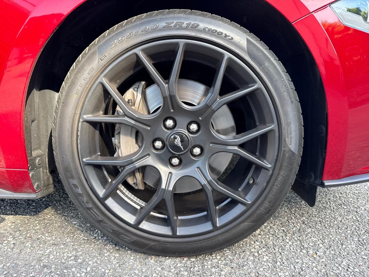 Ford Mustang Fastback - 2.3L Ecoboost