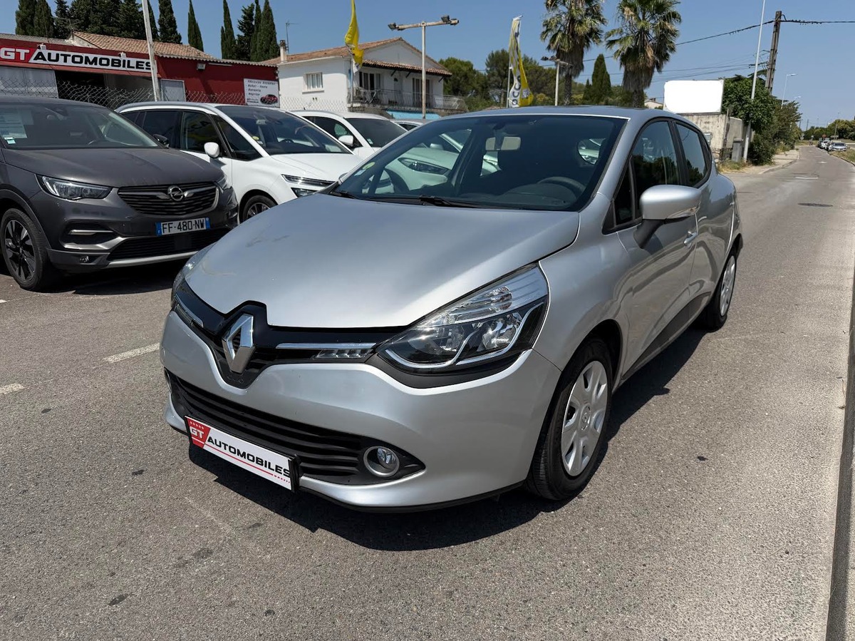 RENAULT Clio