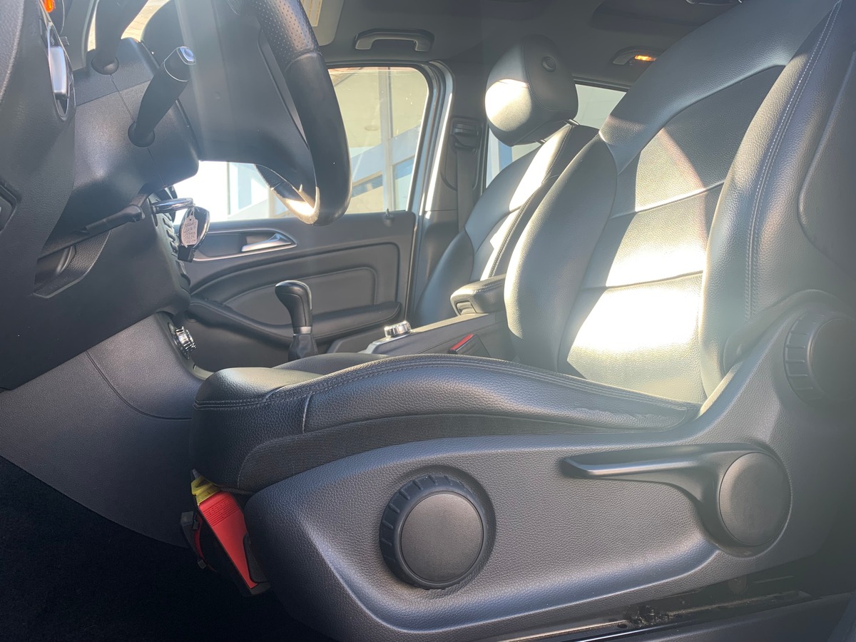 Mercedes-Benz Classe B 136 | Design | Toit ouvrant panoramique | Caméra | Cuir | Régulateur vitesse