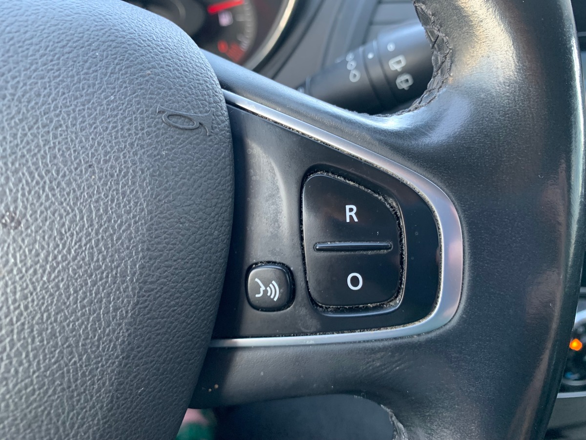 RENAULT Captur 90 ch | Intens | Régulateur vitesse | GPS |  Radars avant arriére | Distribution OK