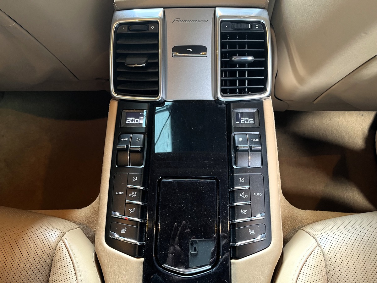 Porsche Panamera 4S 4.8 V8 400 PDK
