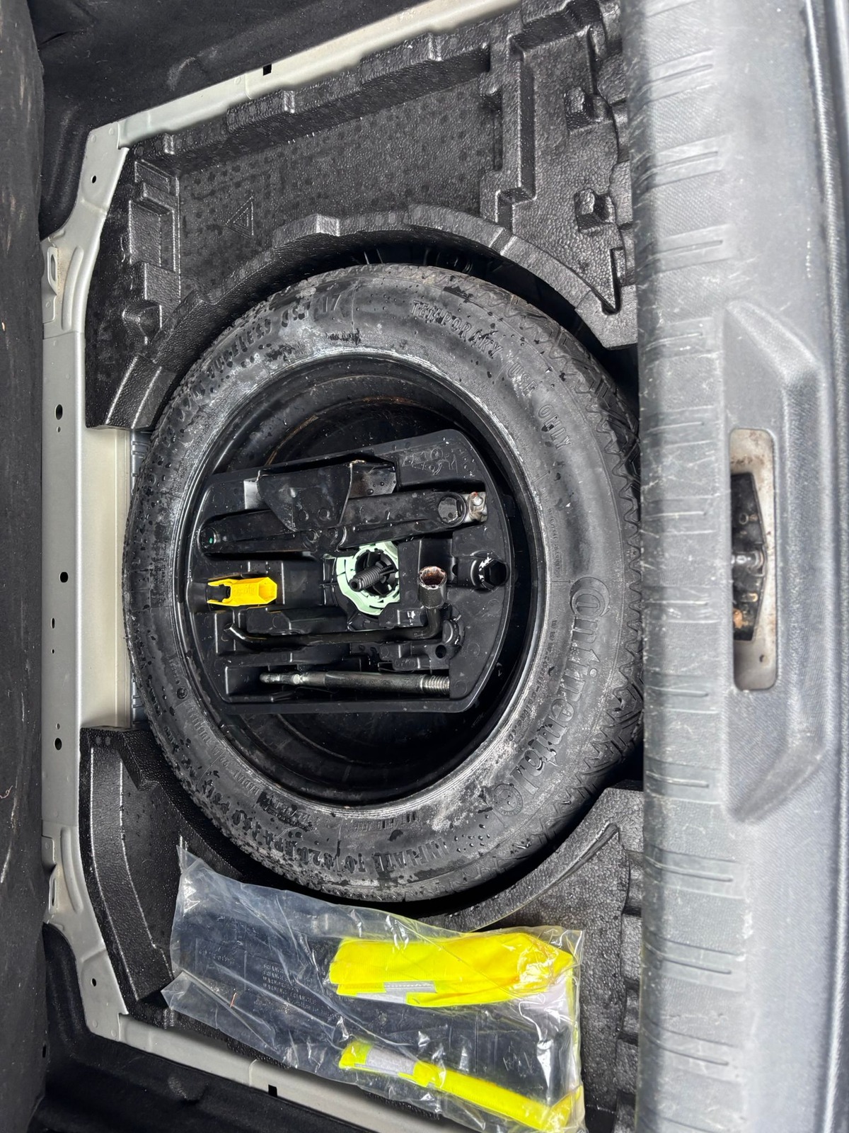 Peugeot 308 1.6 Blue-HDi Allure - Révisée - Garantie