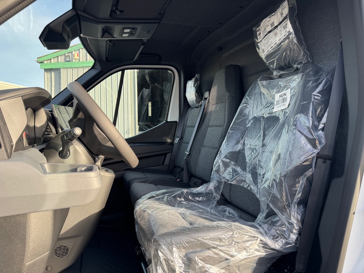 RENAULT Master L3H2 3T5 2.3 BDCI 150CH BVM6 GRAND CONFORT