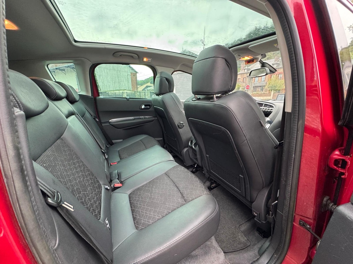 Peugeot 3008 phase 2 1.6 hdi 115cv Allure - Garantie