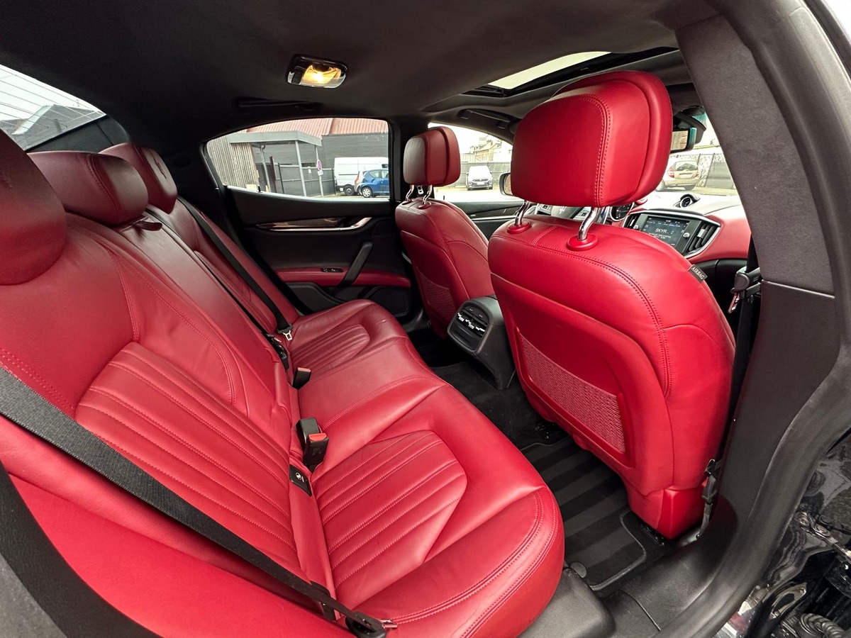 Maserati Ghibli 3.0 V6 diesel 275CV