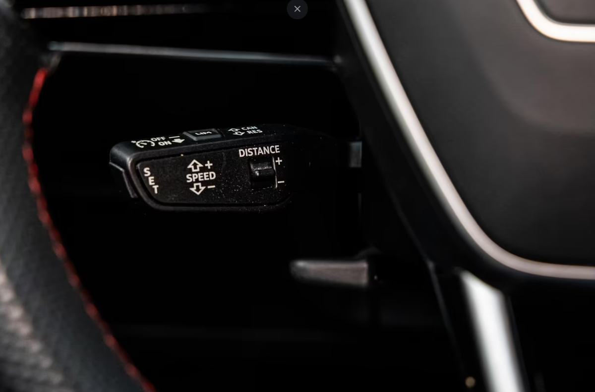 Audi Q8 e-tron 55 408ch S Line quattro Bang&Olufsen Toit ouvrant