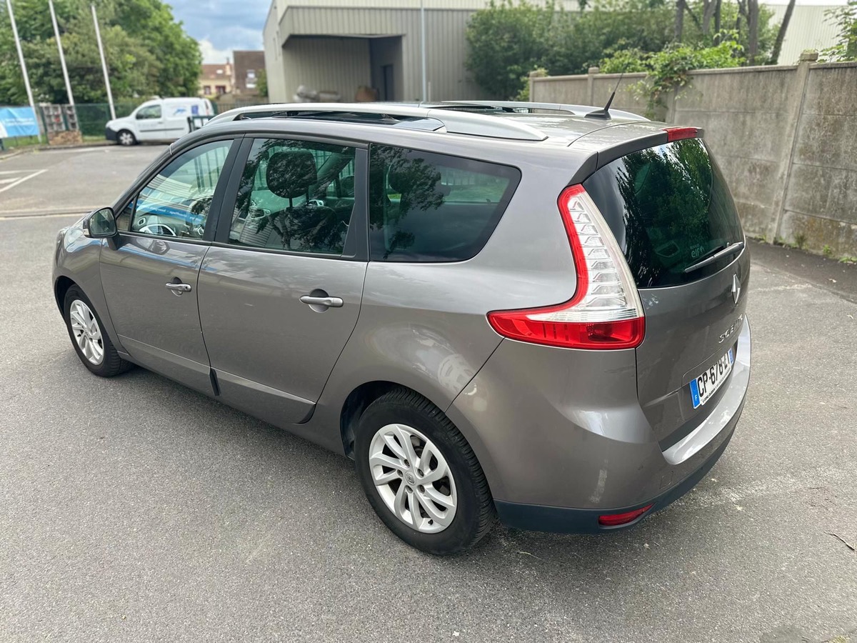 RENAULT Grand Scenic 1.6 DCI 130 CV 1r mains 7pls 4X san frai CBL