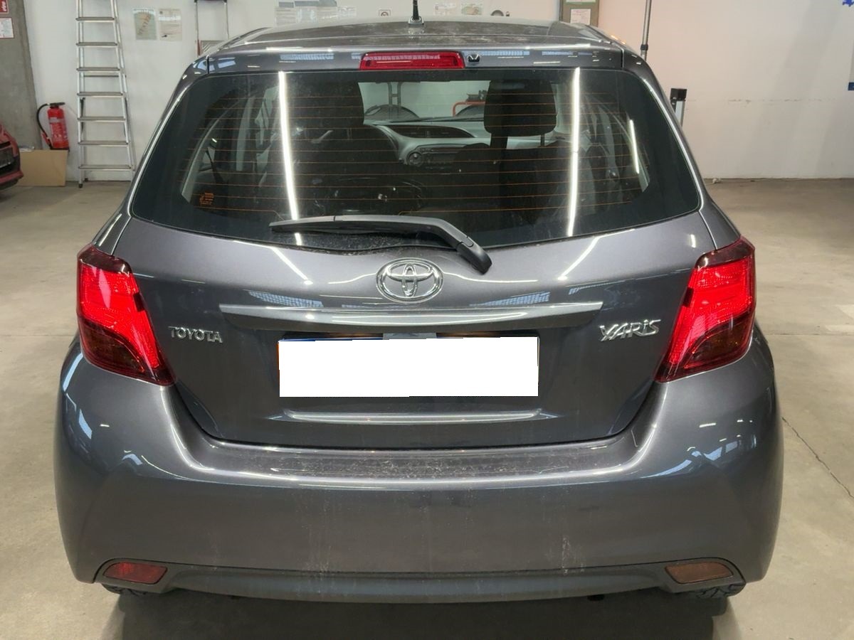 Toyota Yaris III 1.0 VVTi 70