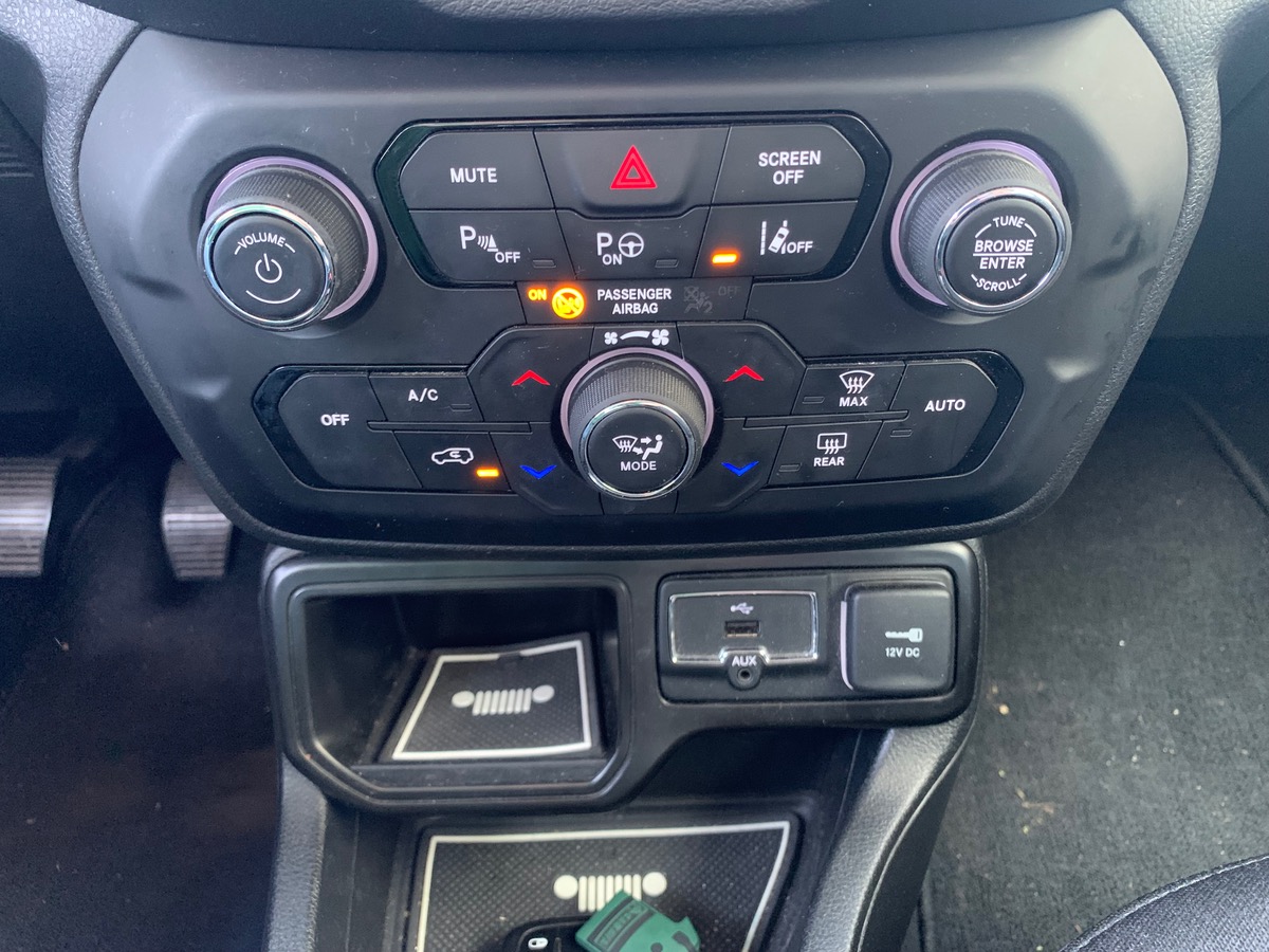 Jeep Renegade 120 ch | Limited | Caméra de recul | Régulateur de vitesse | Avertisseur Angles Morts