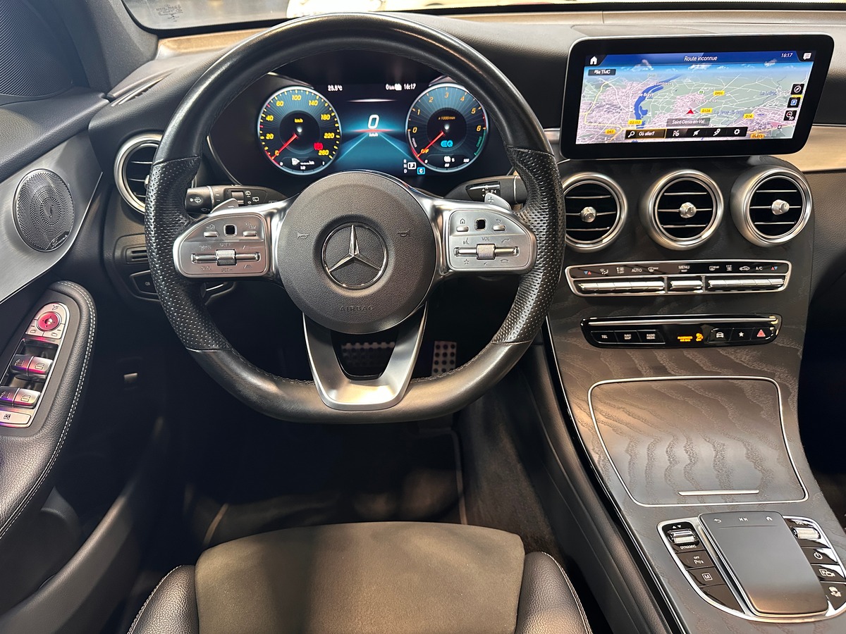 Mercedes-Benz Classe GLC 300 DE AMG LINE 4MATIC 194 + 122 / BURMESTER / ATTELAGE / TOIT PANO / 1ERE MAIN