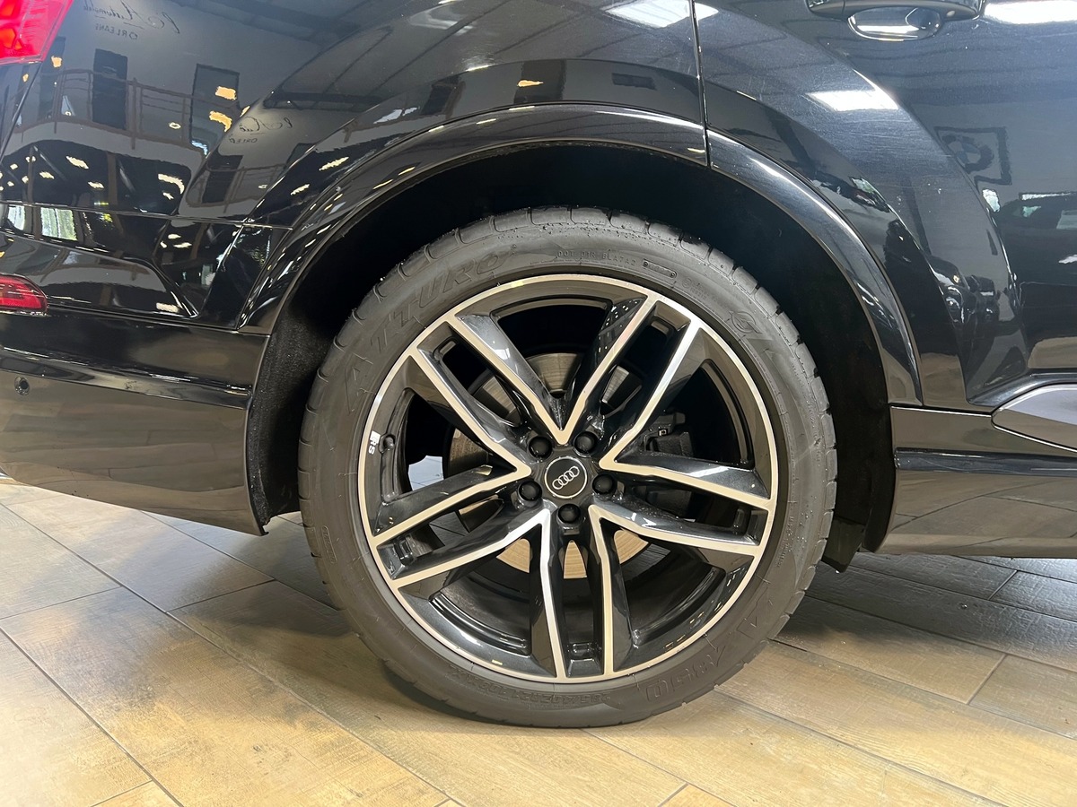 Audi SQ7 II QUATTRO 7 places 4.0 V8 TDI 435 TIPTRONIC8