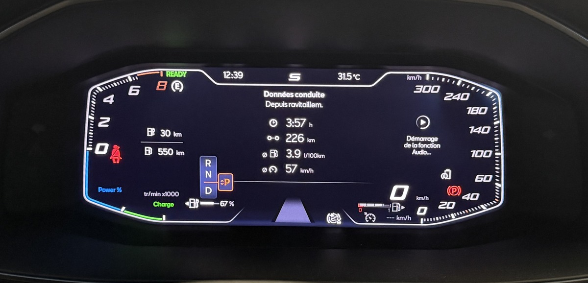 Cupra Leon 1.4 e-Hybrid 245ch VZ / Sièges chauffants / Mode de conduite / Apple CarPlay