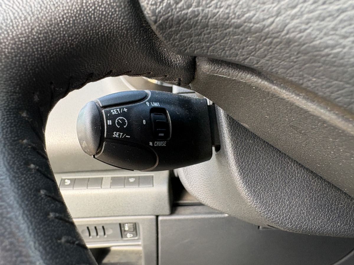 Peugeot 3008 1.6 hdi - 115CH - 6CV