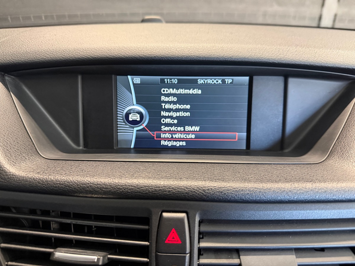 Bmw X1 E84 xdrive18 2.0 143 CV / 1er Main / GPS / Radar de stationnement Av / Ar