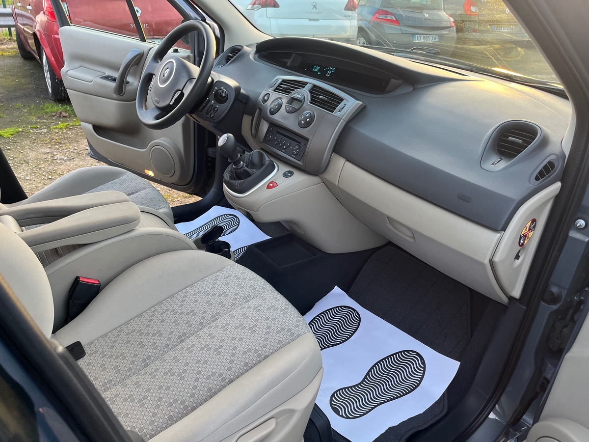 RENAULT Scenic 1.5 dci 105 79048 km