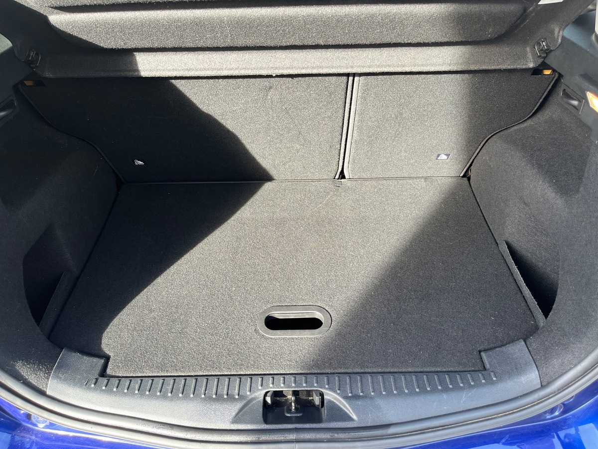 Ford BMAX 1.0 125ch TITANIUM, CAMERA, GPS, SIEGES CHAUFFANT, RADAR AVANT/ARRIERE