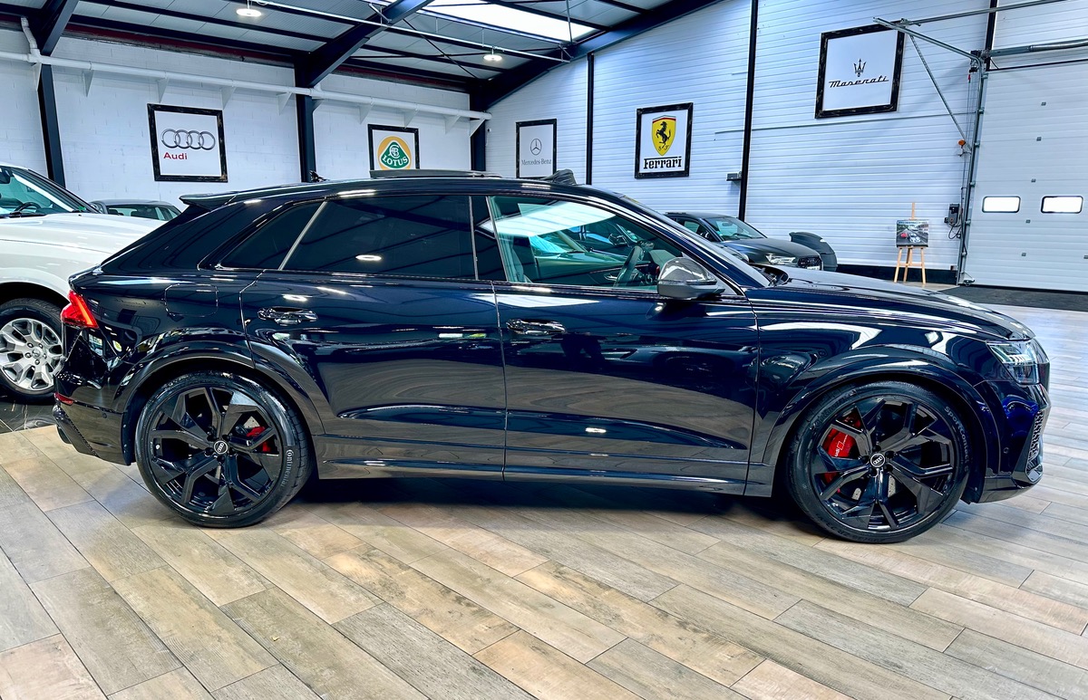 Audi RS Q8 4.0 TFSI 600 Quattro Tiptronic 8 Français u