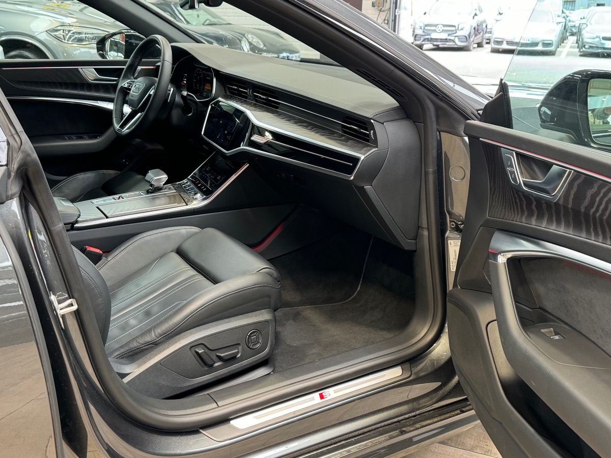 Audi A7 SPORTBACK 55 TFSIe 367CV COMPÉTITION QUATTRO  S-LINE Y