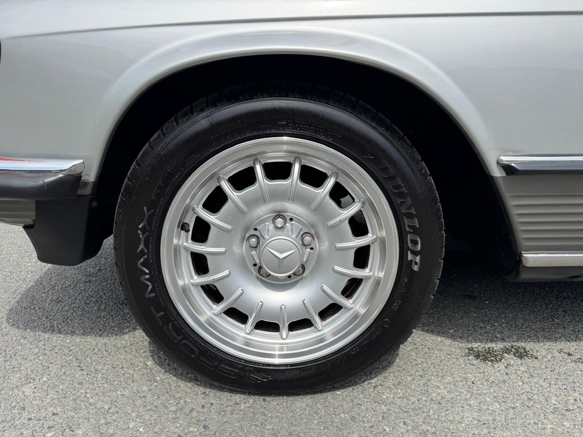 Mercedes-Benz SLC 350 V8 200cv boite manuelle