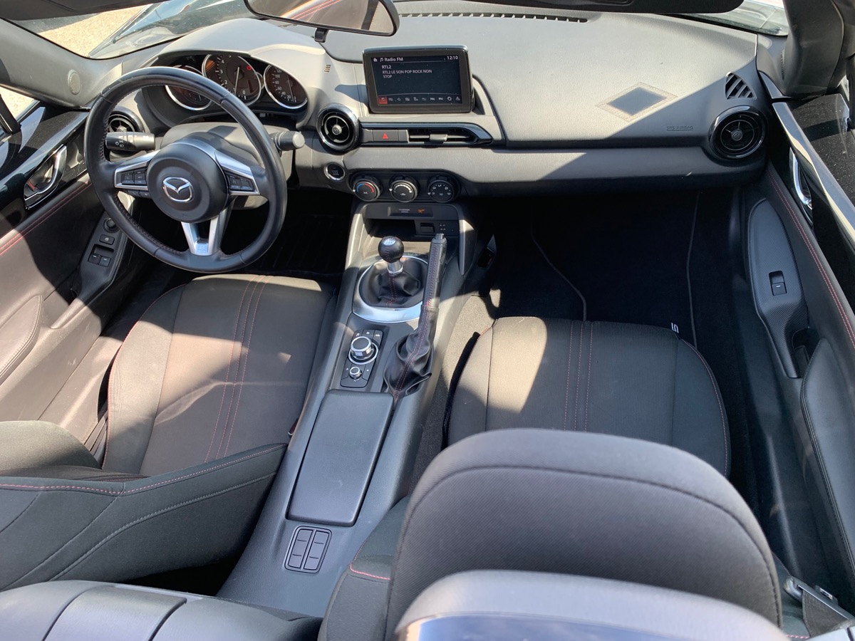 Mazda MX 5 1 5 SKYACTIV-G 131 ch | Elégance | Écran tactile | Démarrage sans clé
