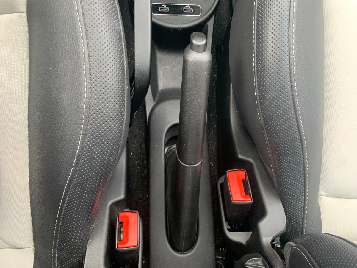 Fiat 500 70 ch | Hybrid | Toit vitré | Régulateur de vitesse | Climatisation