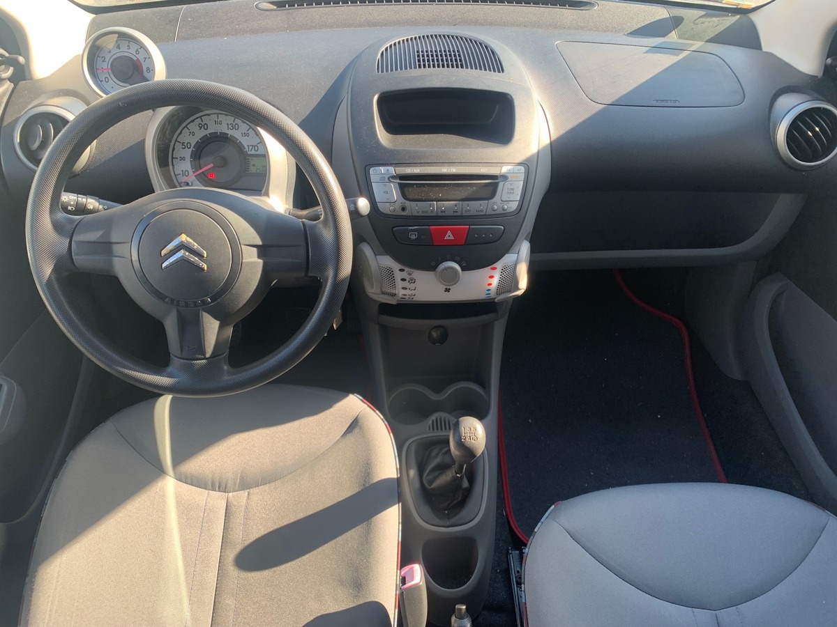 Citroën C1 68 chevaux | 1.0i | Confort | Premiére MAIN | 3 Portes | Direction assistée | Airbags