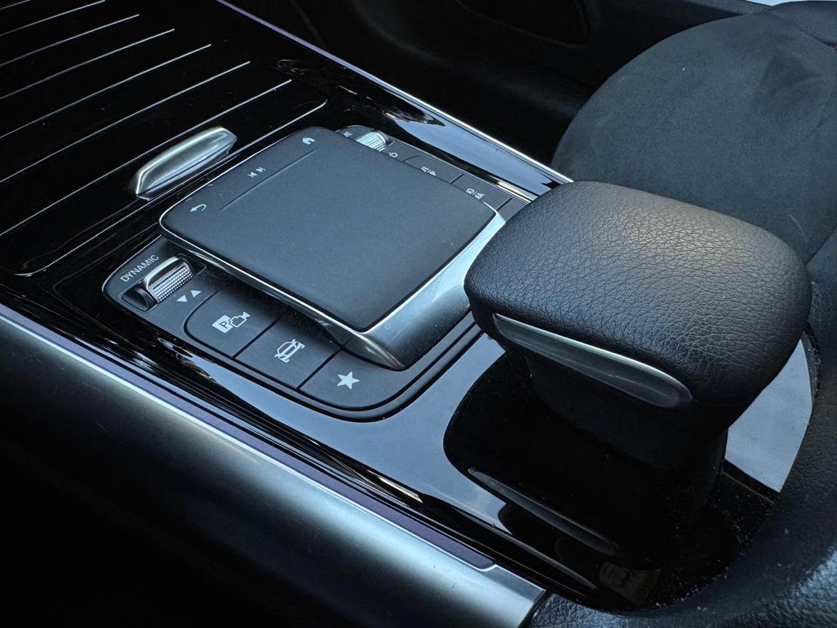 Mercedes-Benz EQA 250+ AMG Line 190