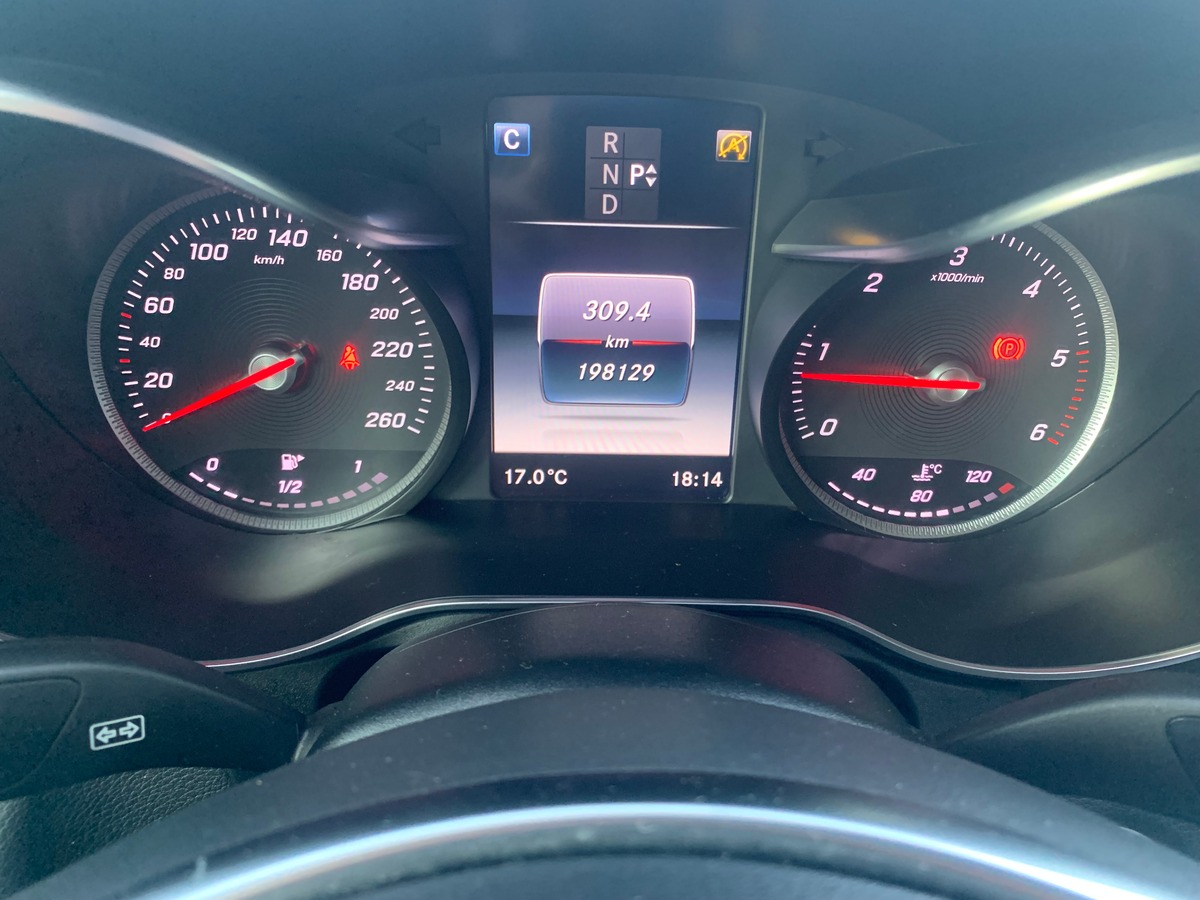 Mercedes-Benz GLC Coupé 170 ch | 4MATIC | Toit ouvrant | Caméra de recul | Avertisseur angles morts