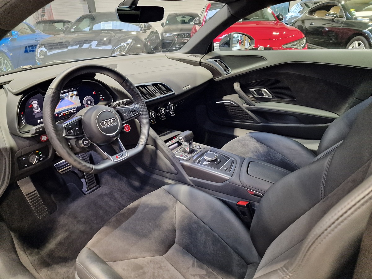 Audi R8 5.2 V10 FSI RWD LIGNE MILTEK 540CH