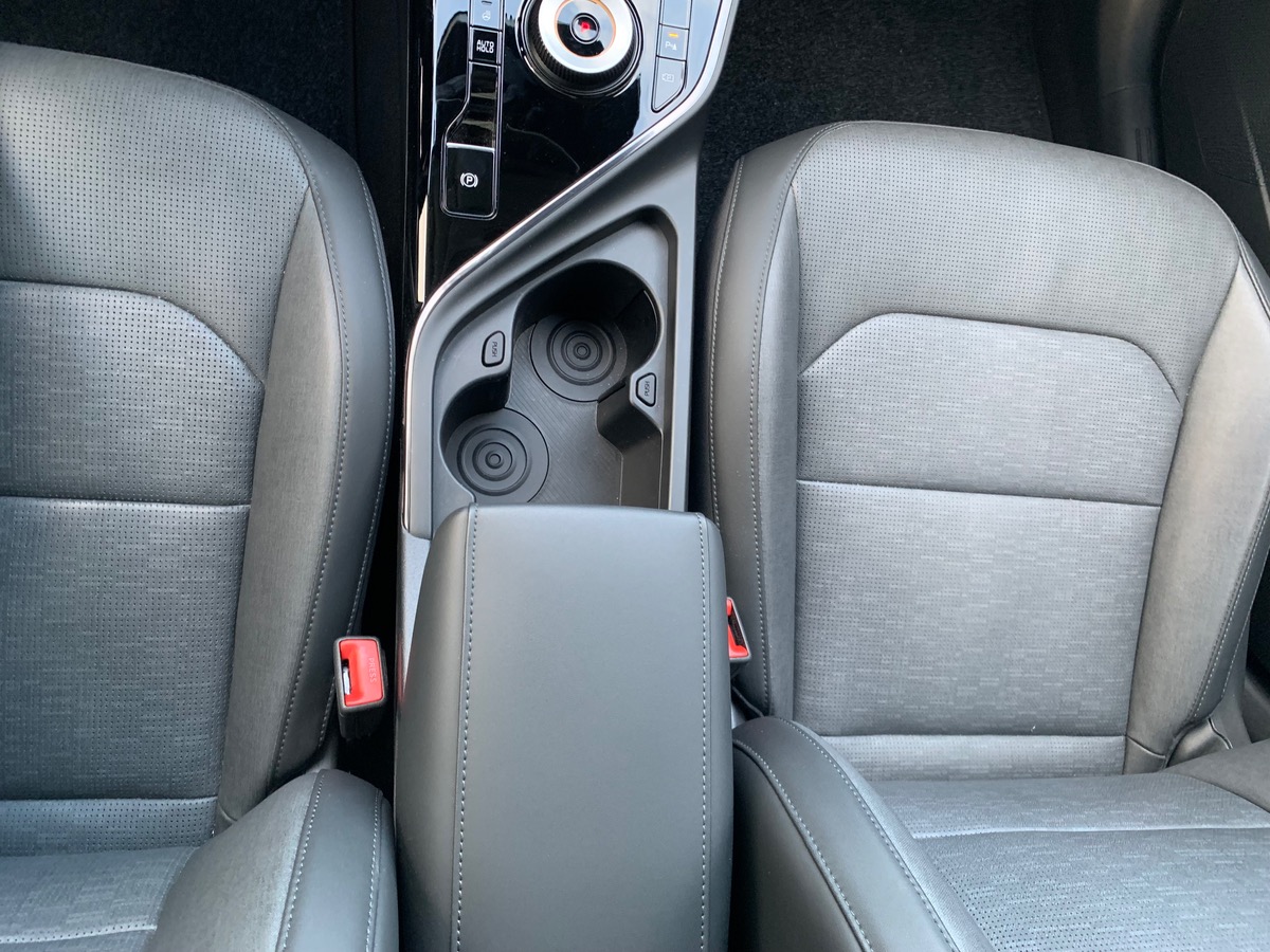 Kia Niro 141| PREMIUM | Pack Drive + | Garantie constructeur 2031 | Régulateur de vitesse adaptatif