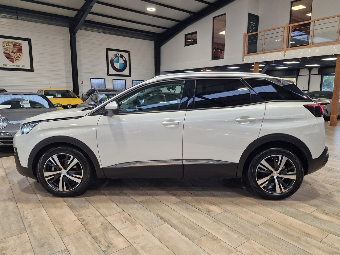 Peugeot 3008 1.2 PURETECH 130 ALLURE / TOIT PANORAMIQUE / COURROIE CHANGEE