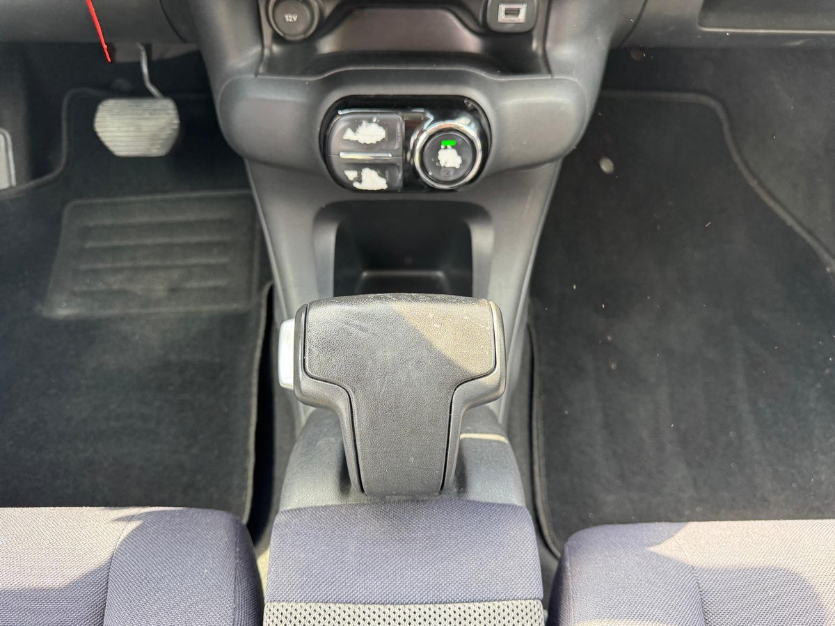 Citroën C4 Cactus 1.6 BLUE-HDI 110cv SHINE - Garantie - Boite automatique