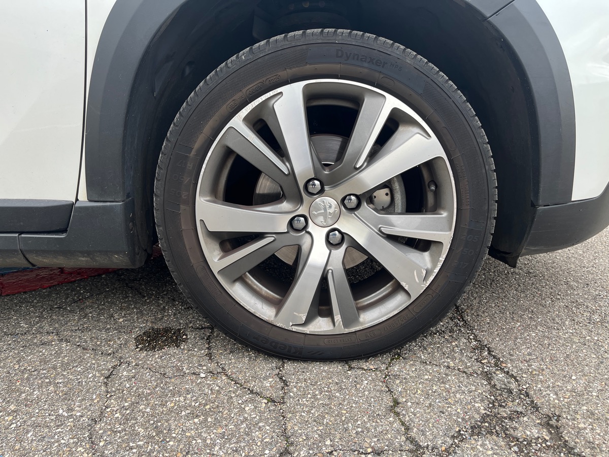 Peugeot 2008 1.6 BlueHDi 120ch GT Line S&S, CAMERA DE RECUL, GPS